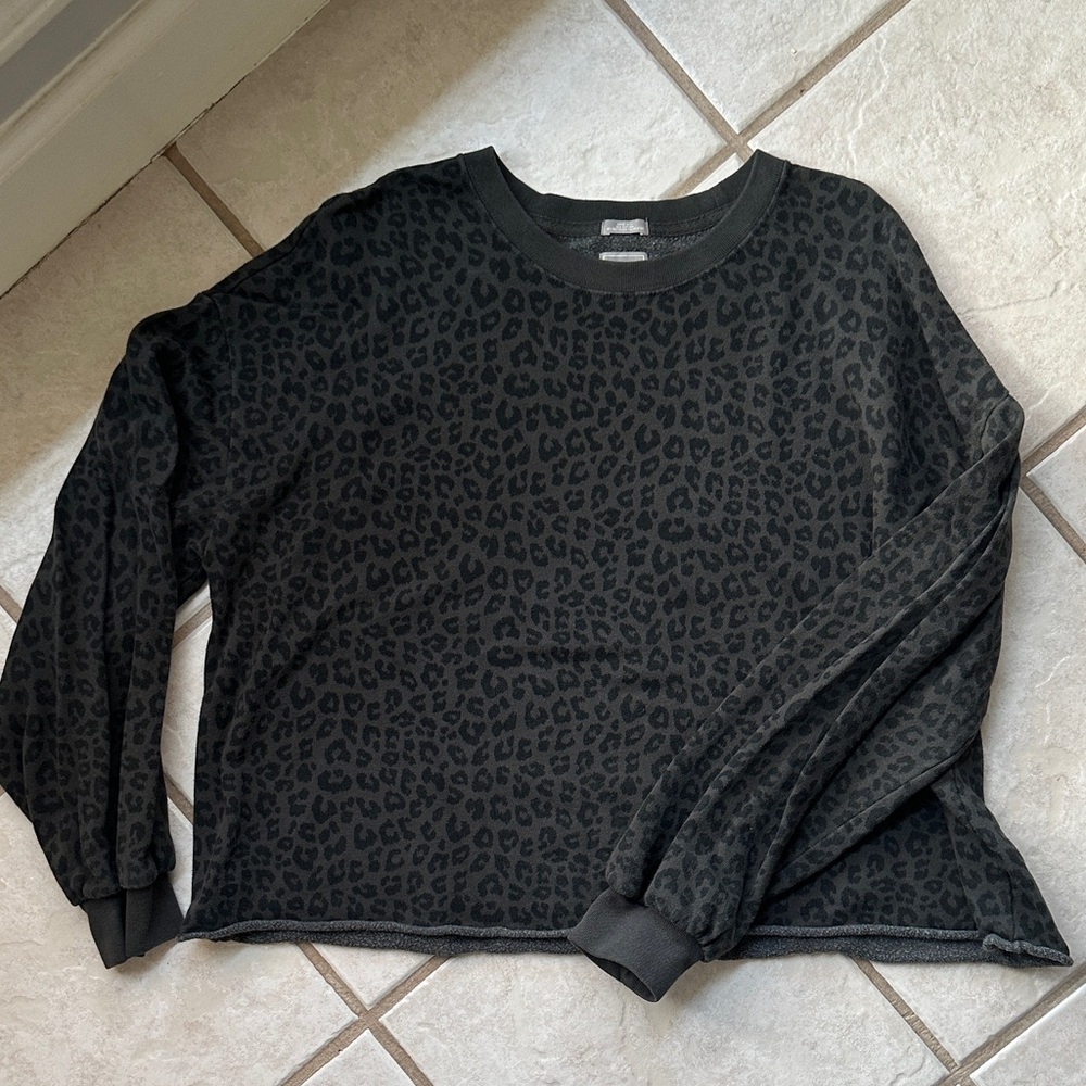Women Black Leopard Print Sweater